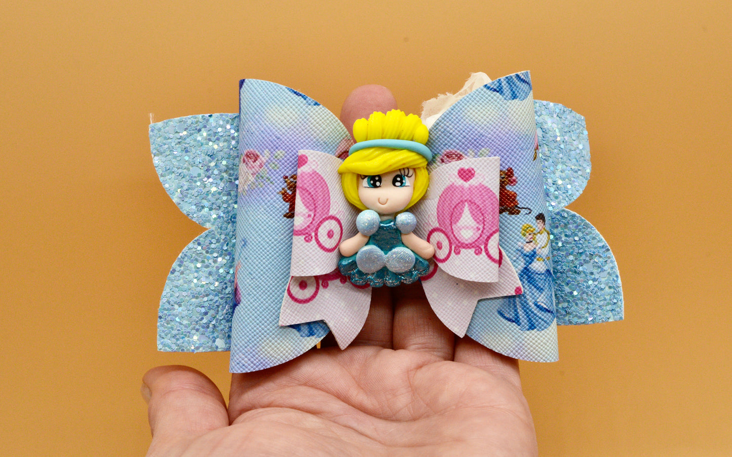 Girls character glitter hair bow, Disney, Cinderella